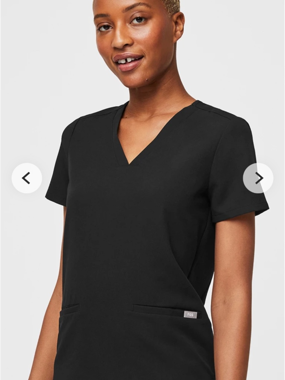 Casma three pocket scrub top black